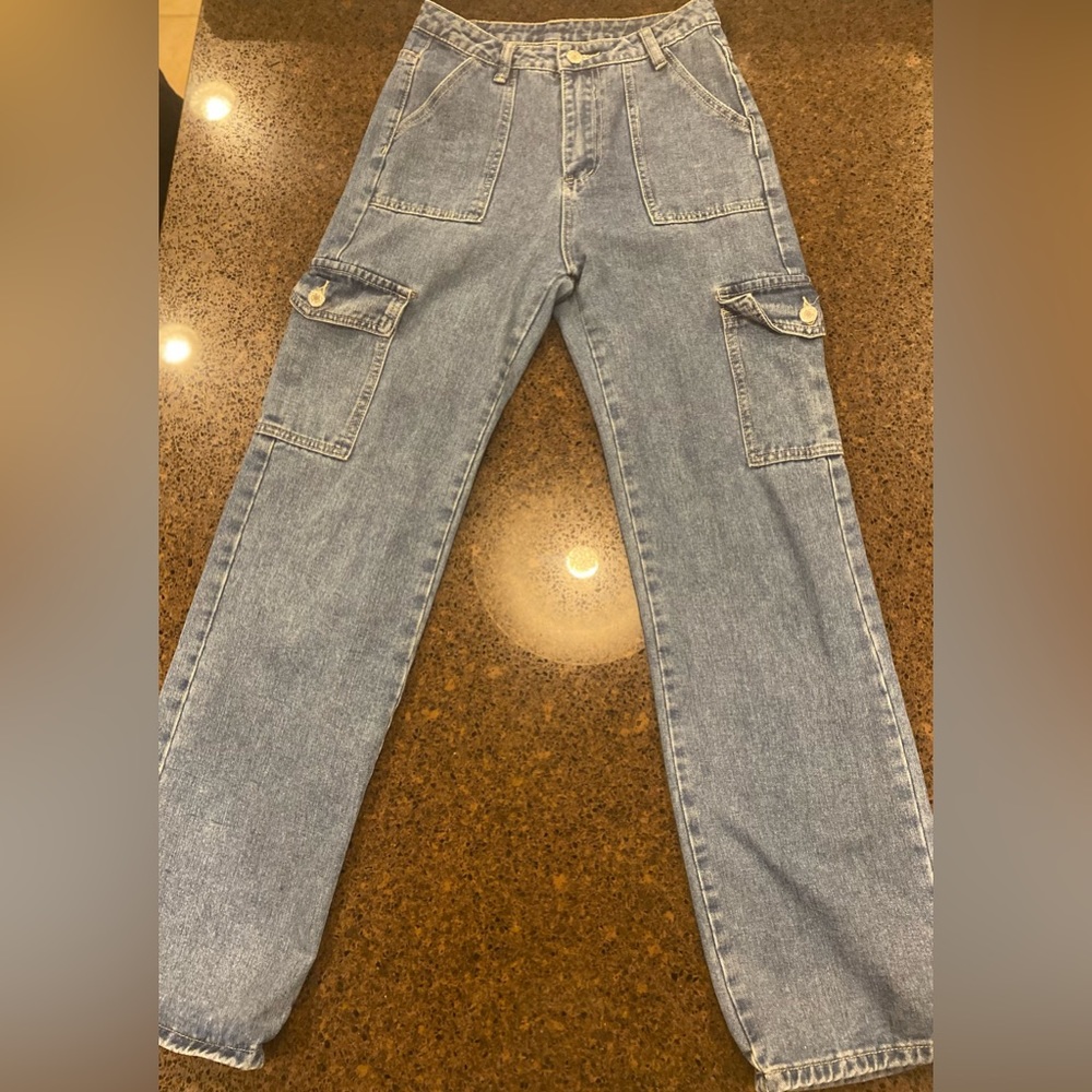 High waist flap pocket side jeans